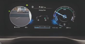 Kia Sorento clears blind spot