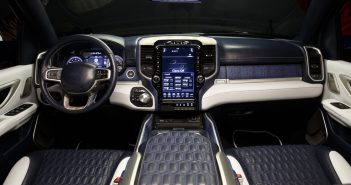 Aznom Palladium luxury off roader detailed