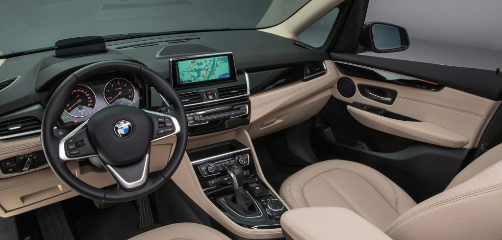 Grupo Antolin partners on connected car services