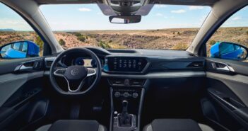2022 Volkswagen Taos interior explained