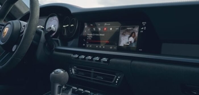 Interior changes for 2022 Porsche 911 GTS