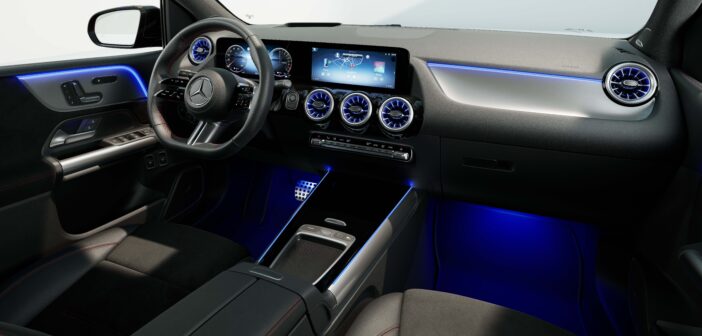 Versatile Mercedes B-Class interior upgraded as standard  