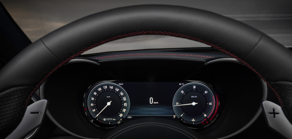 Alfa Romeo introduces new interior technologies for Giulia and Stelvio models