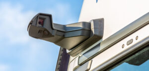 Hammond Transport becomes one of the first UK adopters of the MAN OptiView mirror-replacement system