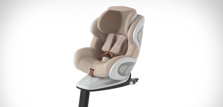 Military-grade materials used for babyark baby seat created by Frank Stephenson Design