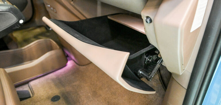 Hyundai Mobis introduces Parabolic Motion glove box for EVs