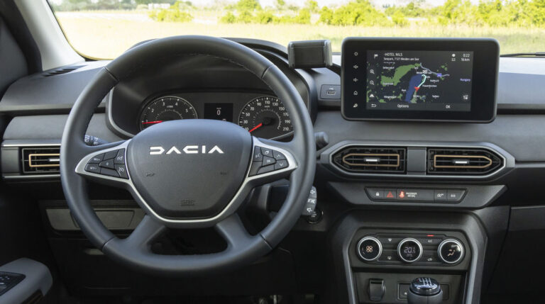 Dacia and NGG introduce OSM-based navigation maps