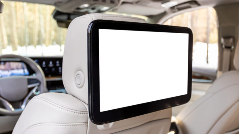 JDI unveils automotive-grade vision display technology.