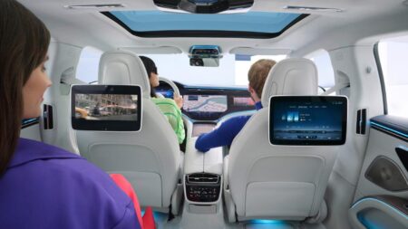Mercedes-Benz to offer Sony’s RIDEVU entertainment app