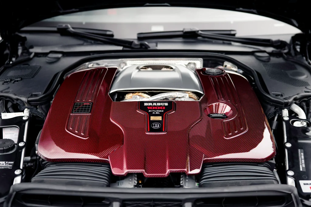 BRABUS 1000. 