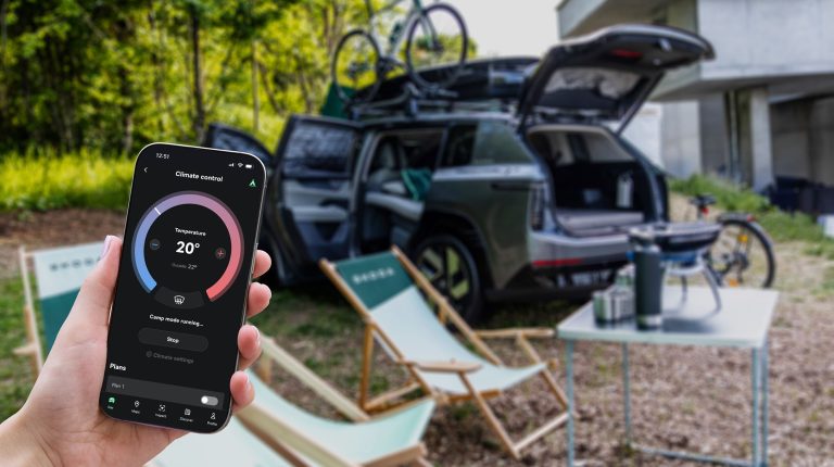 Škoda enables overnight cabin climate control.